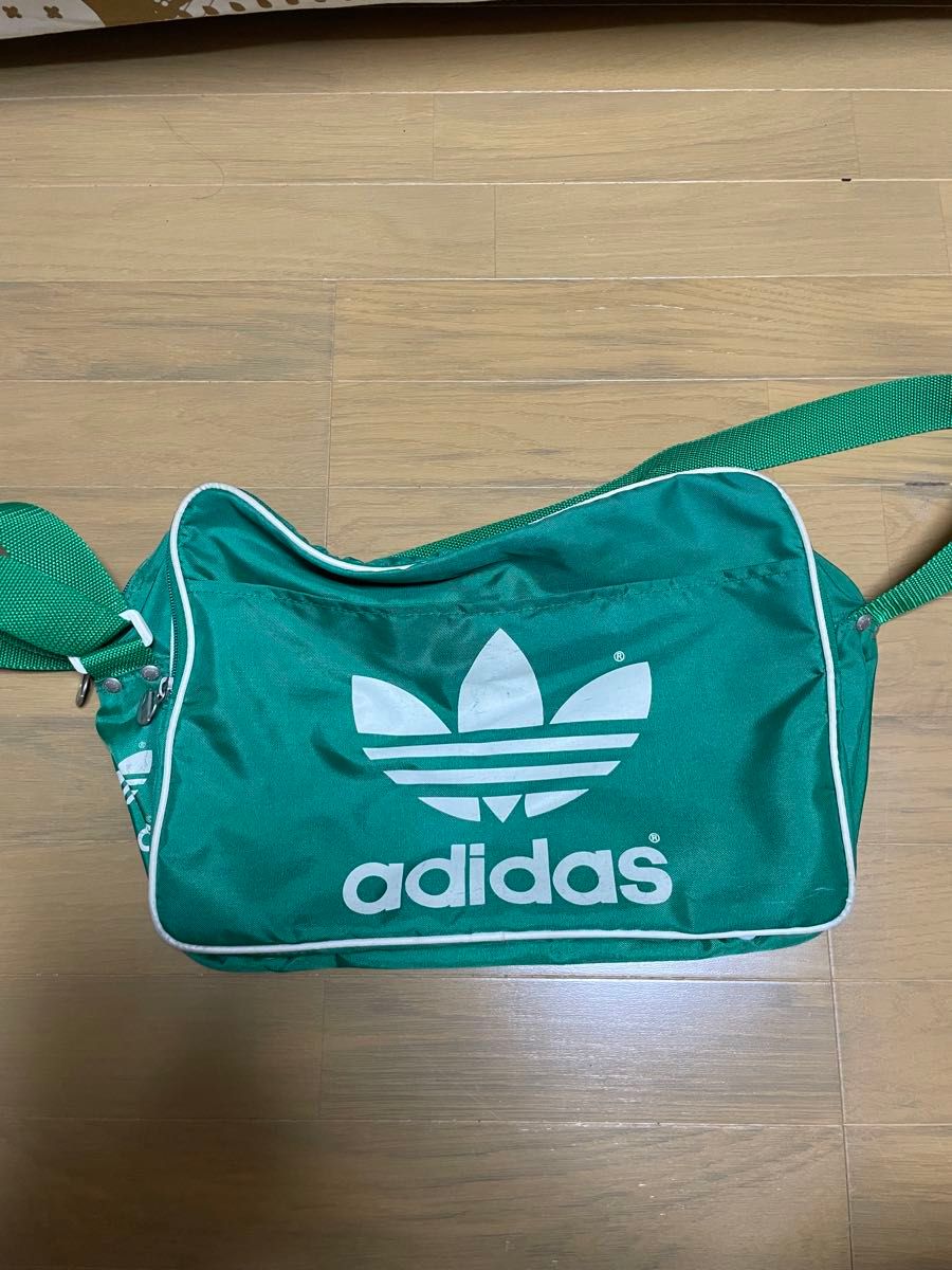 80s adidas アディダス デサント ビンテージ スポーツバッグ 80s adidas アディダス デサント ビンテージ スポーツバッグ