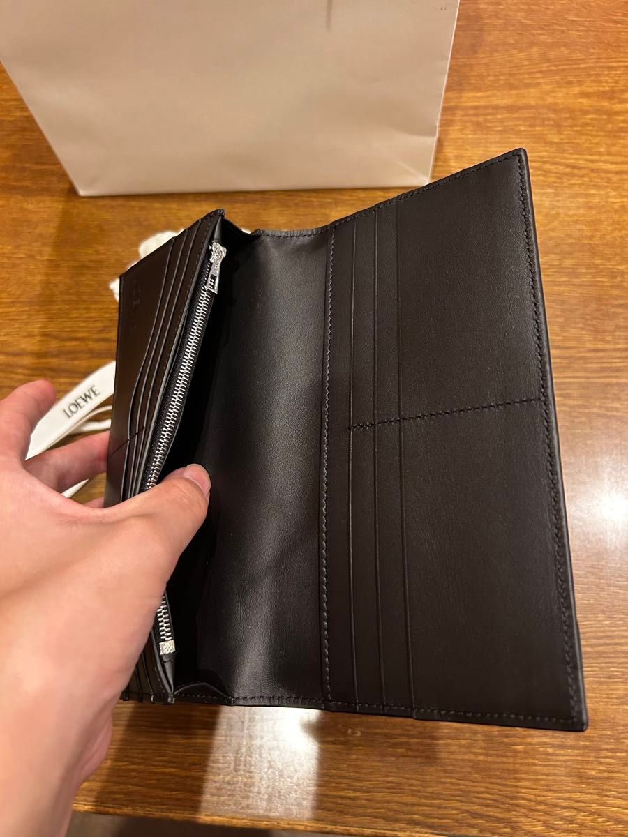 新品未使用 LOEWE 長財布 パズルロングホリゾンタルウォレット 新品未使用 LOEWE 長財布 パズルロングホリゾンタルウォレット