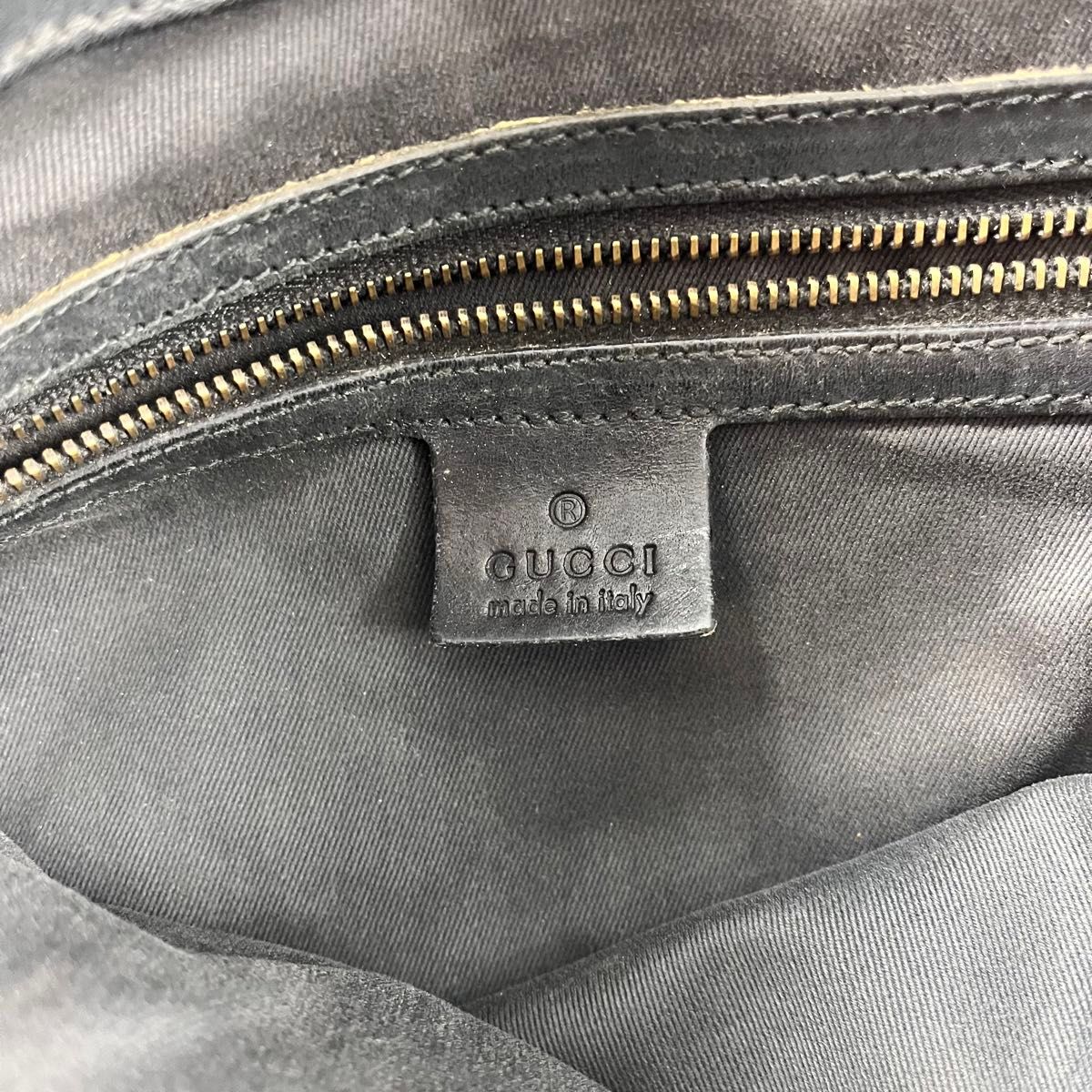 GUCCI グッチ ワンショルダーバッグ 三日月 ハーフムーン GG柄 GUCCI グッチ ワンショルダーバッグ 三日月 ハーフムーン GG柄