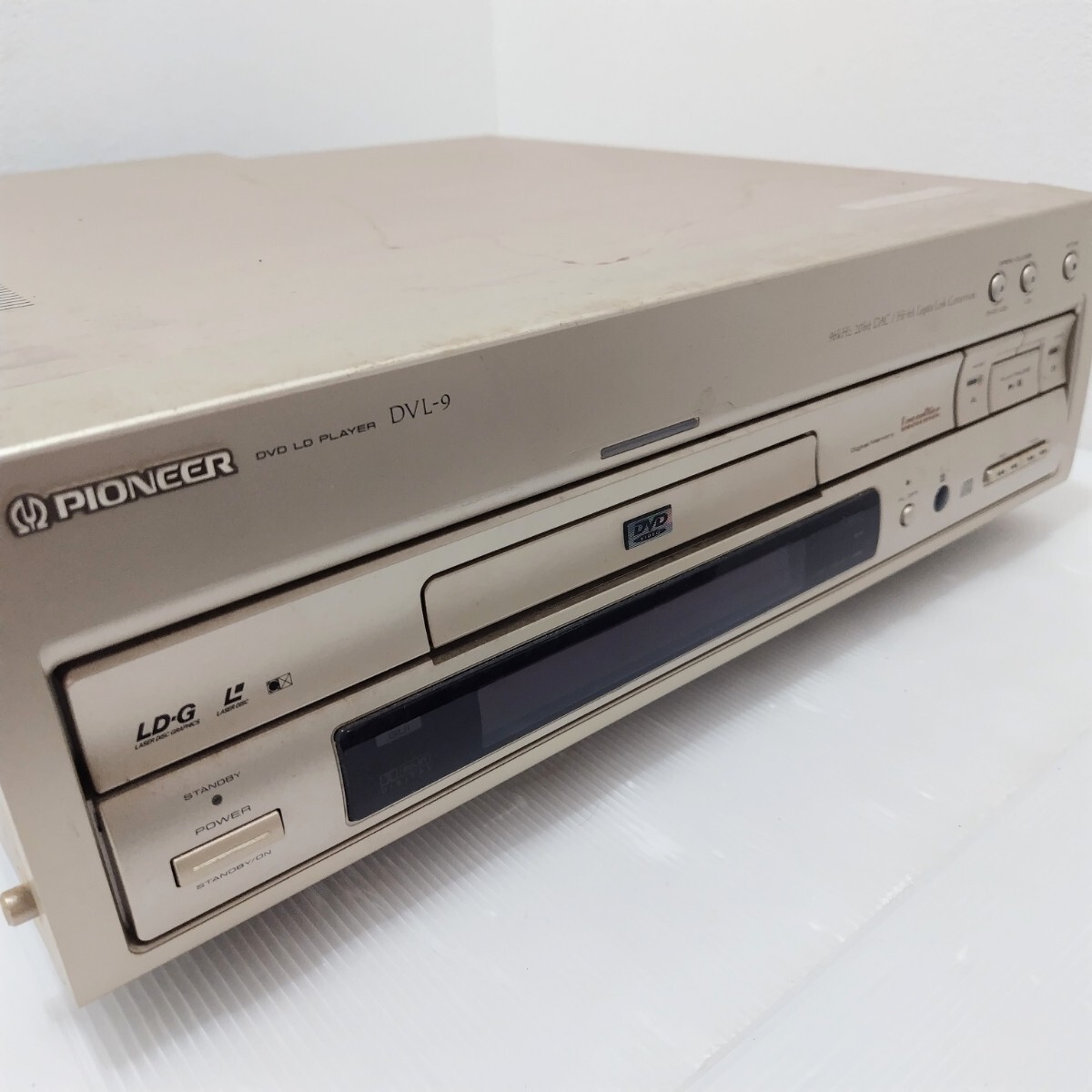 Pioneer CLD-A100 たもて レーザーディスクプレーヤー (中古品) Pioneer CLD-A100 たもて レーザーディスクプレーヤー (中古品)