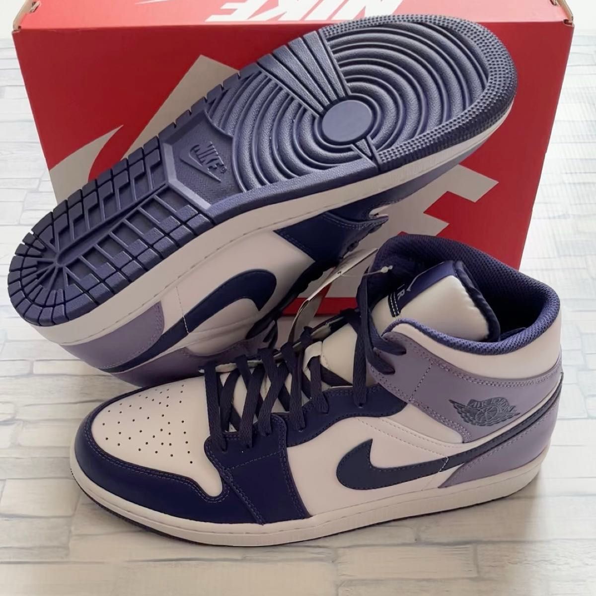 NIKE AIR JORDAN 1 MID NIKE AIR JORDAN 1 MID