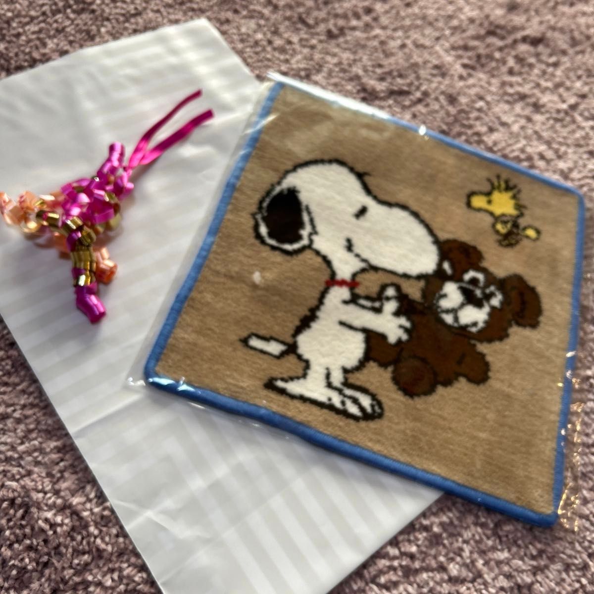 限定品 こちら限り スヌーピー PEANUTS シェニールタオル ダッコ 限定品 こちら限り スヌーピー PEANUTS シェニールタオル ダッコ