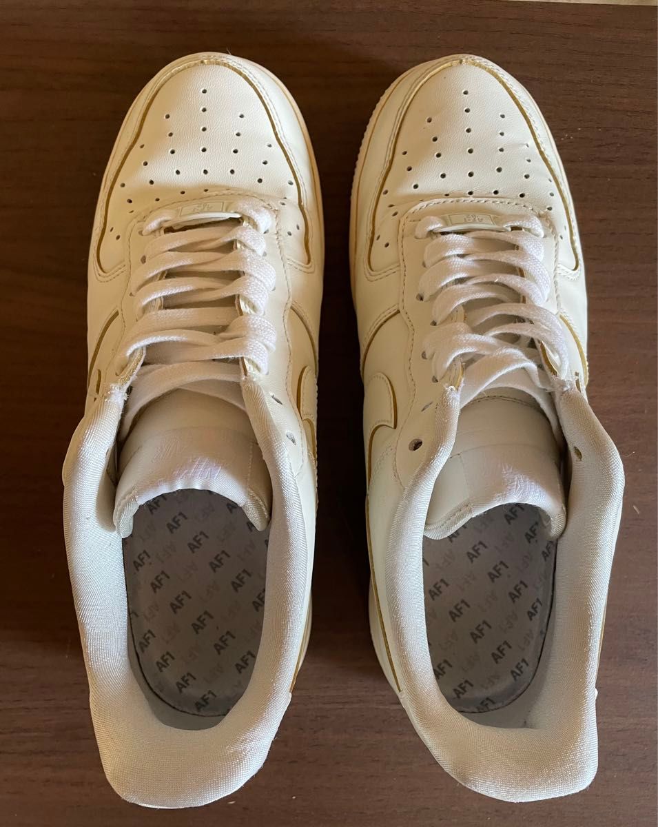 ナイキ NIKE AIR FORCE 1 エア フォース 1 '07 LV8 KEEP 'EM ナイキ NIKE AIR FORCE 1 エア フォース 1 '07 LV8 KEEP 'EM