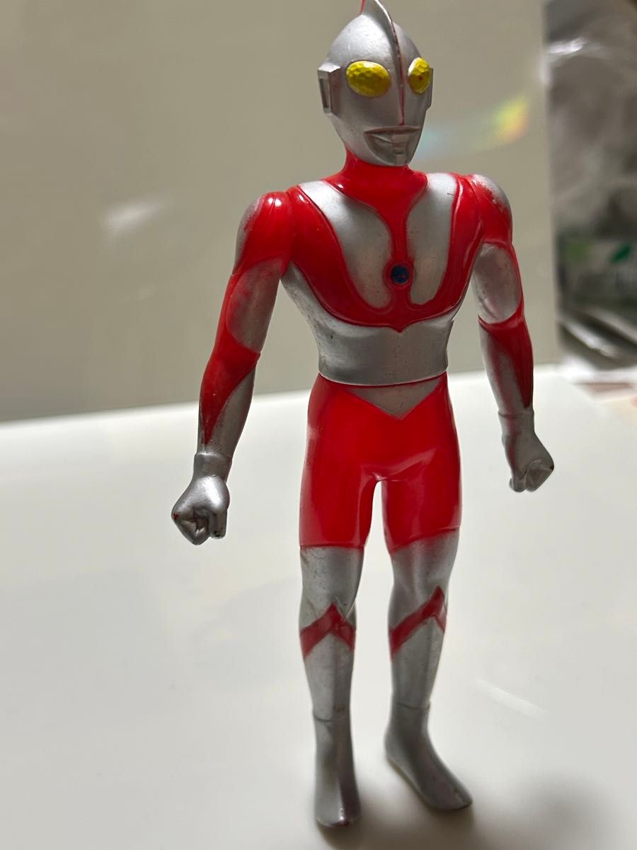 昭和レトロ 41年前1983年バンダイ製 ウルトラマンソフビ 昭和レトロ 41年前1983年バンダイ製 ウルトラマンソフビ