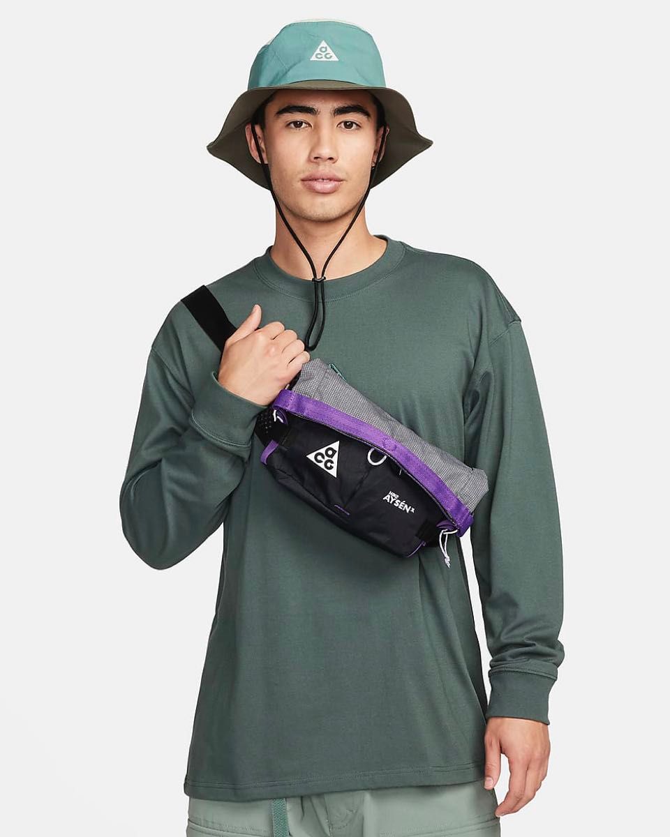 新品未使用 NIKE ACG ウエストバック ホワイト アイセン 新品未使用 NIKE ACG ウエストバック ホワイト アイセン