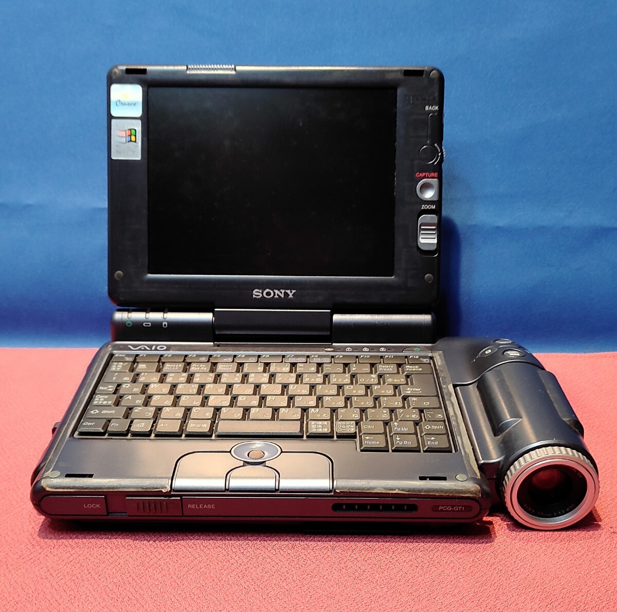 【激レア 超希少 】 ソニー、カメラ付きCrusoeミニノートVAIO GT1 「バイオGT」PCG-GT1 と付属品VAIO CD-ROM Drive 付き（JANK）