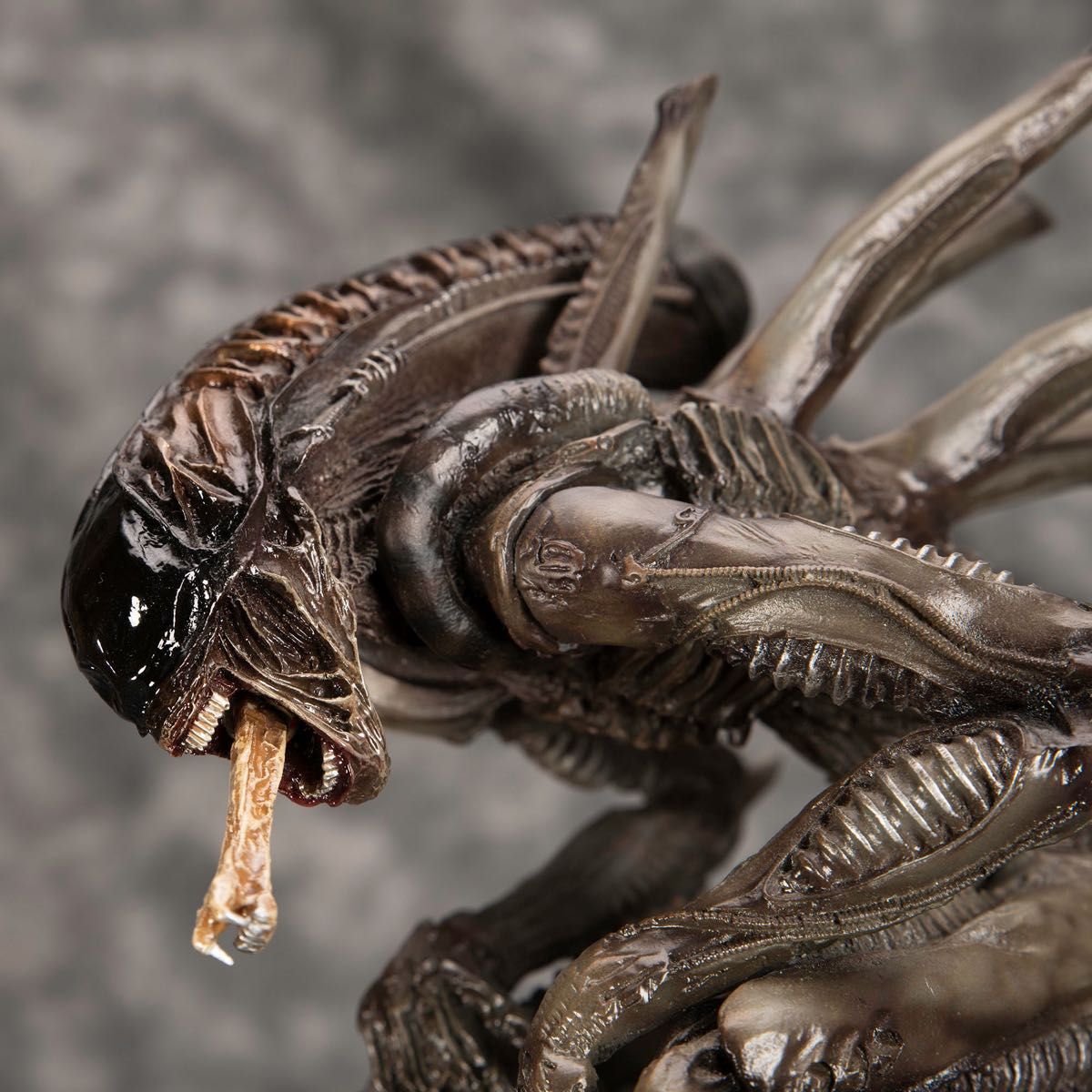 タワーエイリアン・ガレージキット完成品・REAL ALIEN・エッグ タワーエイリアン・ガレージキット完成品・REAL ALIEN・エッグ