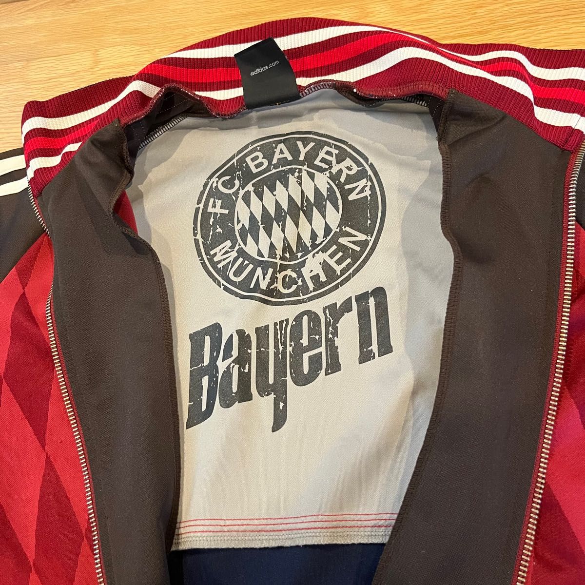 古着 アディダス トラックジャケット バイエルンミュンヘン M 古着 アディダス トラックジャケット バイエルンミュンヘン M