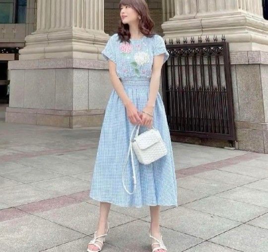 再出品可 チェスティ 紫陽花柄 ワンピース 単品お値下げ不可 再出品可 チェスティ 紫陽花柄 ワンピース 単品お値下げ不可