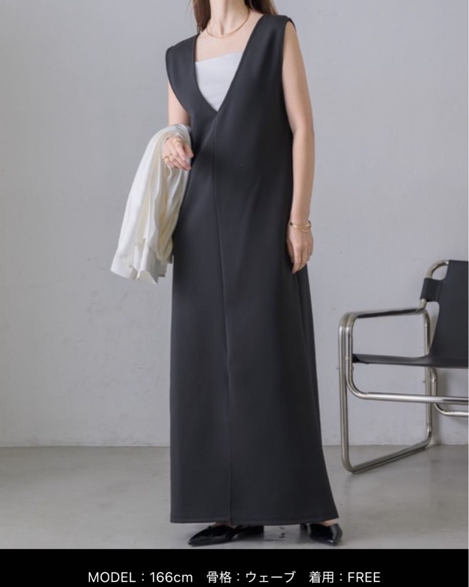 NEUNA フレアロングワンピース Vネック Uネック 2way ジャンスカ NEUNA フレアロングワンピース Vネック Uネック 2way ジャンスカ
