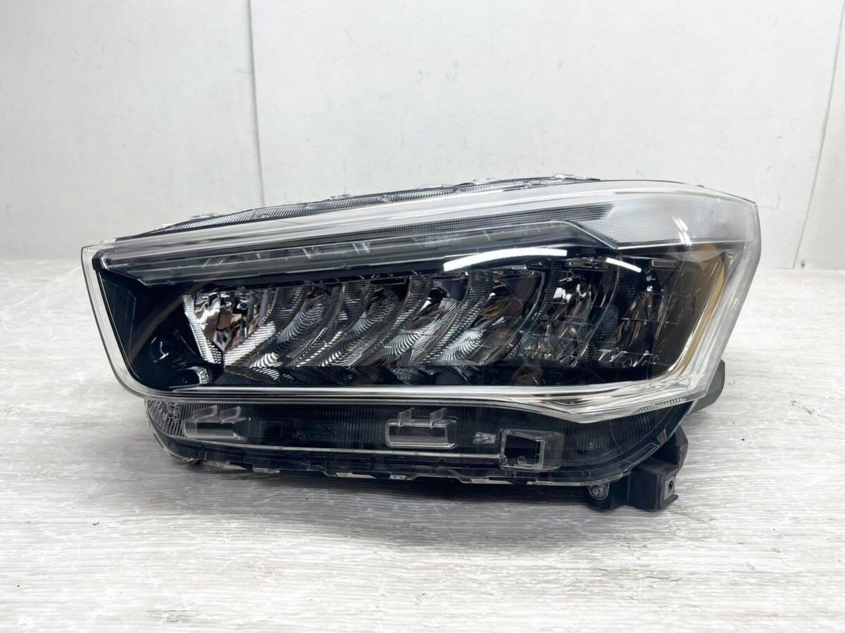 送料込 即決 ライズ A200A/A210A 純正 LED 左 ヘッドライト 送料込 即決 ライズ A200A/A210A 純正 LED 左 ヘッドライト