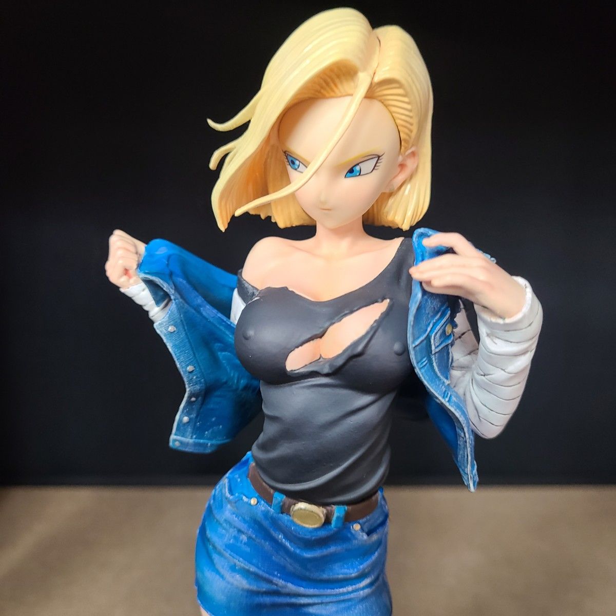 ドラゴンボールZ 人造人間 18号 リペイント フィギュア GLITTER ドラゴンボールZ 人造人間 18号 リペイント フィギュア GLITTER