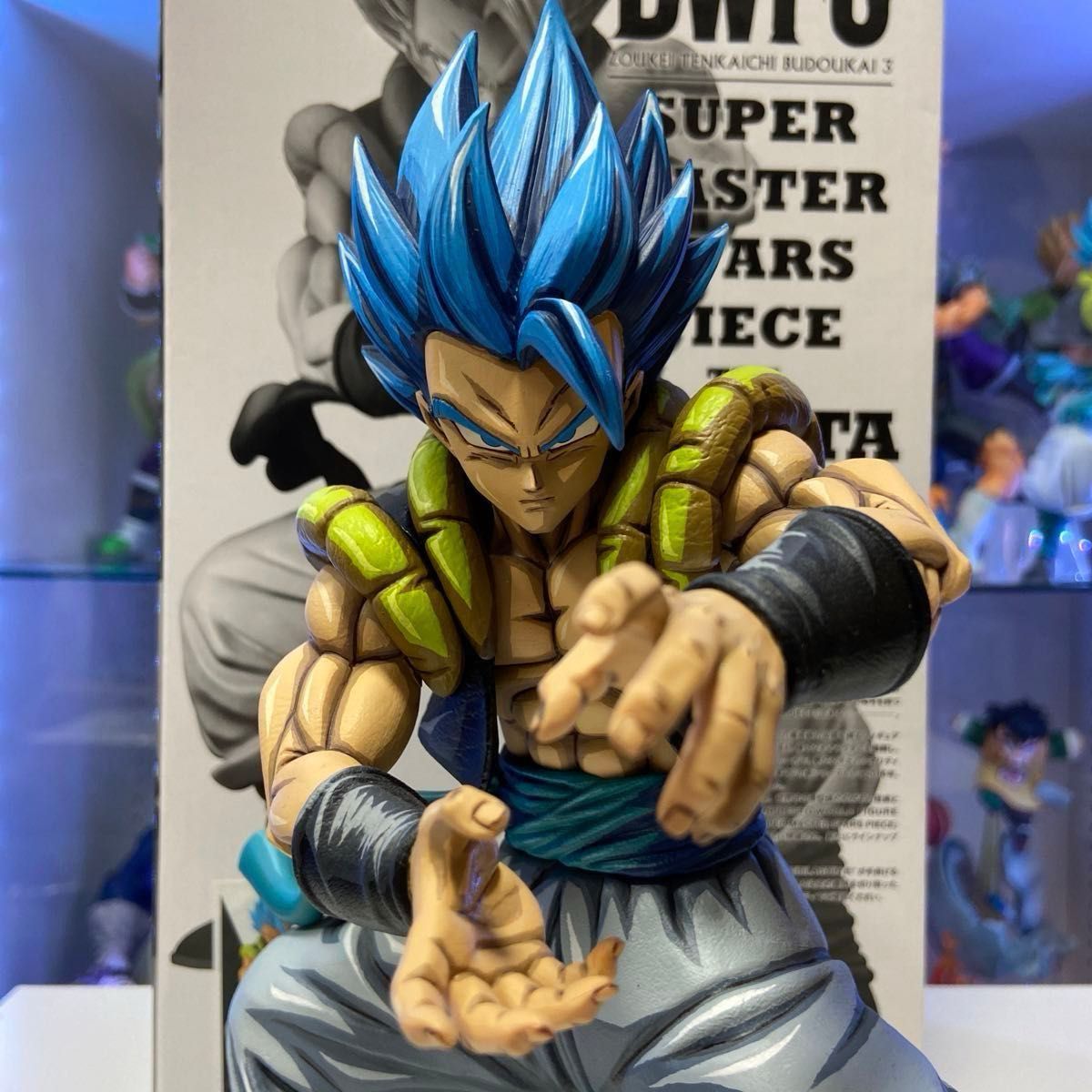 ドラゴンボール ゴジータブルー SMSP リペイント フィギュア 二 ドラゴンボール ゴジータブルー SMSP リペイント フィギュア 二