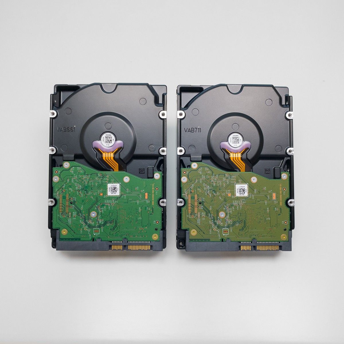 16TB】 WD Blue ハードディスクドライブ WD80EAAZ 8TBx2台 16TB】 WD Blue ハードディスクドライブ WD80EAAZ 8TBx2台