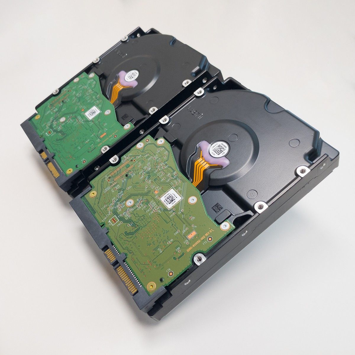 16TB】 WD Blue ハードディスクドライブ WD80EAAZ 8TBx2台 16TB】 WD Blue ハードディスクドライブ WD80EAAZ 8TBx2台