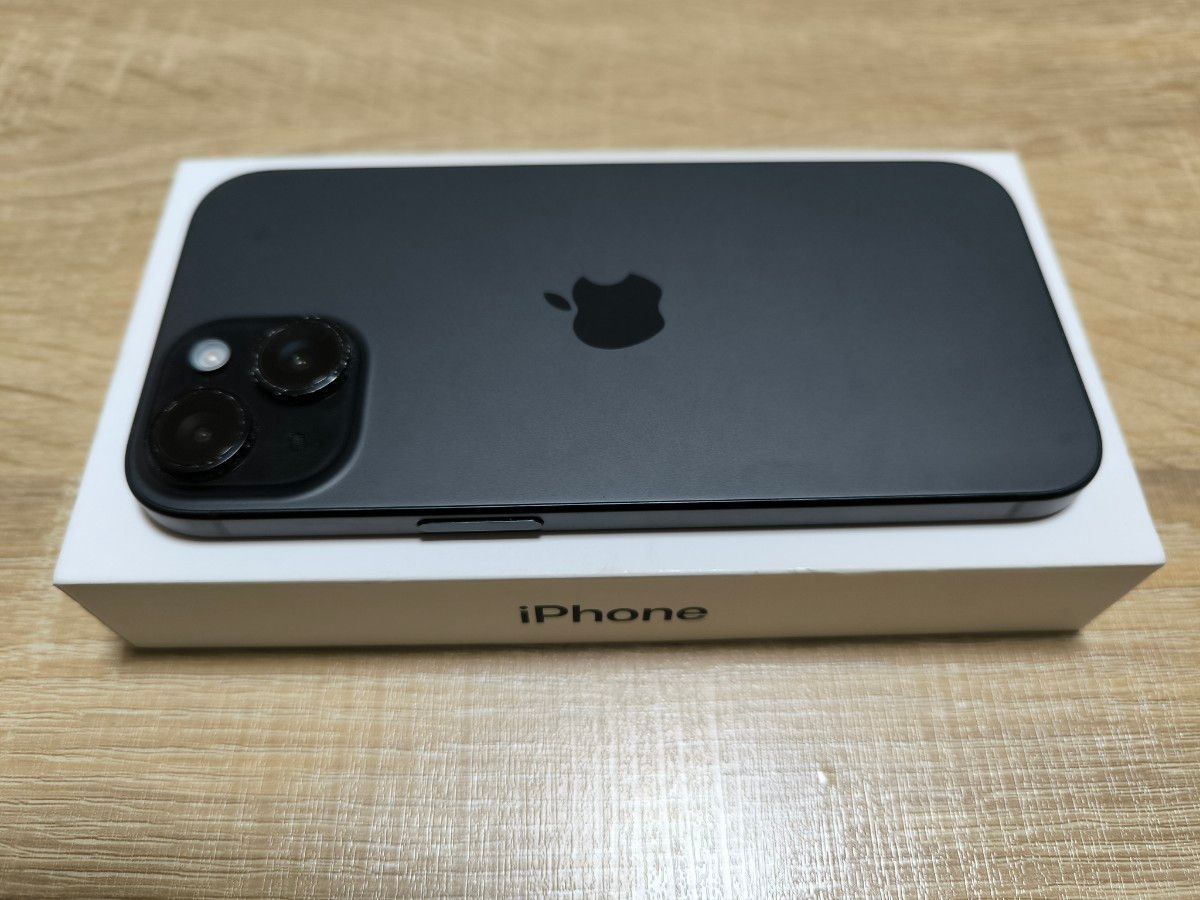 iPhone 15 128GB ブラック 使用期間少なめ iPhone SIMフリー iPhone 15 128GB ブラック 使用期間少なめ iPhone SIMフリー