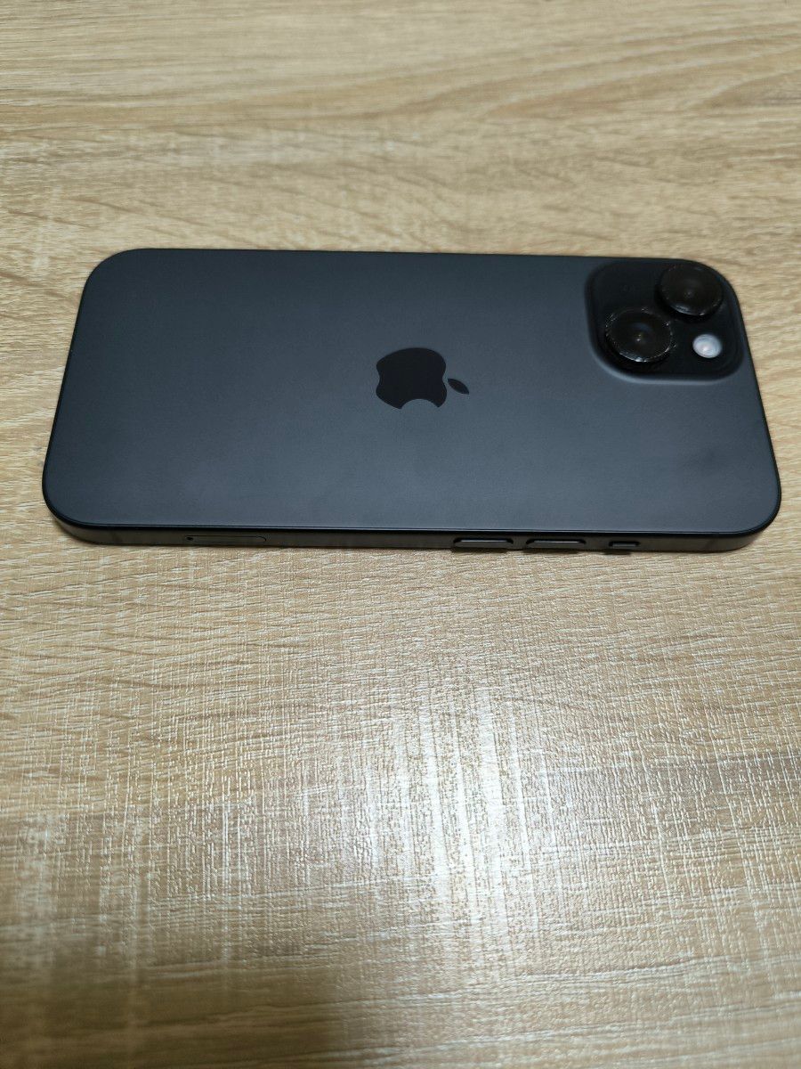 iPhone 15 128GB ブラック 使用期間少なめ iPhone SIMフリー iPhone 15 128GB ブラック 使用期間少なめ iPhone SIMフリー