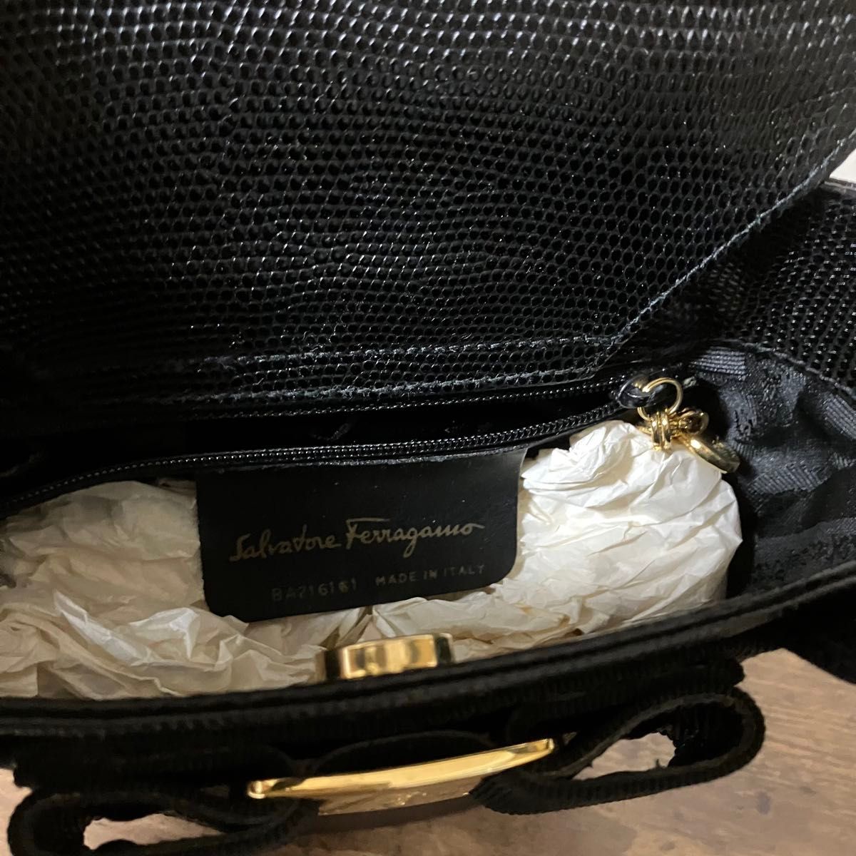 サルヴァトーレ フェラガモ Salvatore Ferragamo ヴァラリボン サルヴァトーレ フェラガモ Salvatore Ferragamo ヴァラリボン