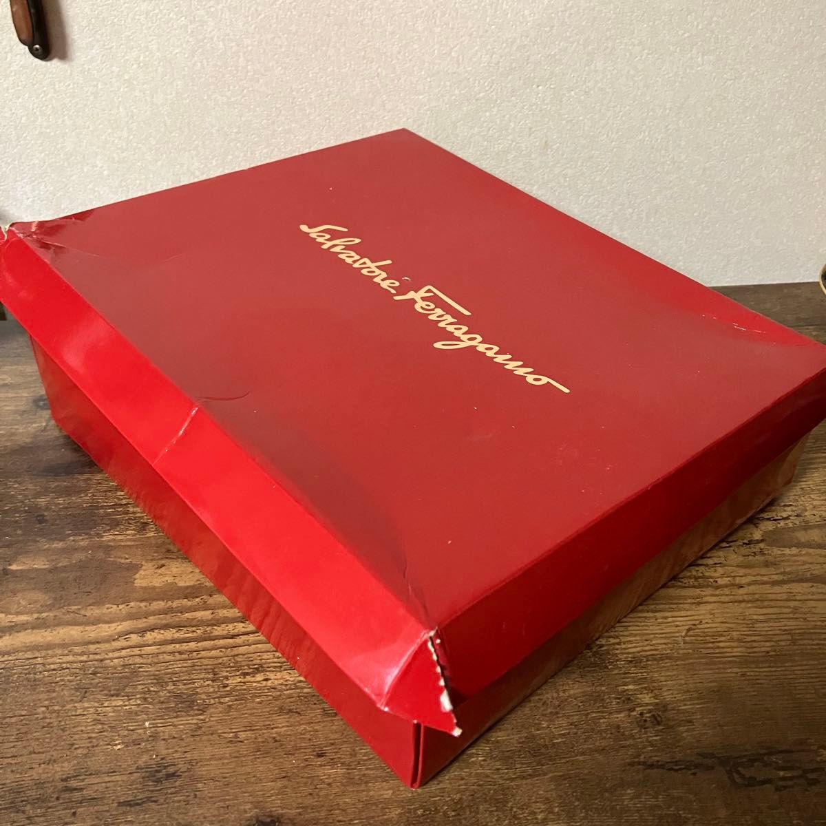 サルヴァトーレ フェラガモ Salvatore Ferragamo ヴァラリボン サルヴァトーレ フェラガモ Salvatore Ferragamo ヴァラリボン