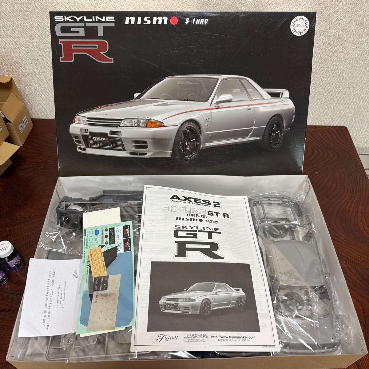 フジミ1/12 スカイラインGT-R ニスモSチューン(BNR32)ナイト フジミ1/12 スカイラインGT-R ニスモSチューン(BNR32)ナイト