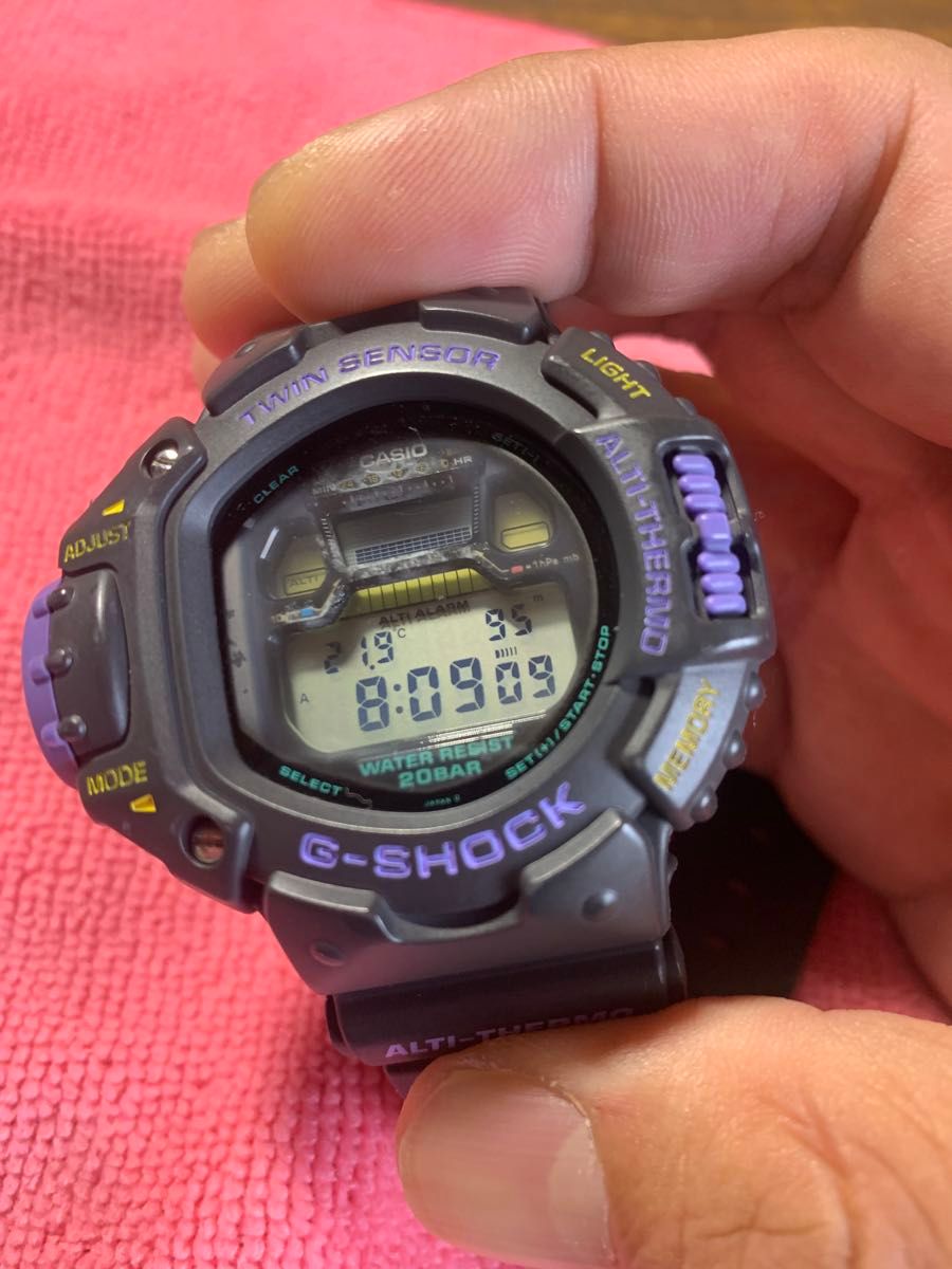 G-SHOCK DW-6700 スカイフォース 美品 デジタル 腕時計 CASIO G-SHOCK DW-6700 スカイフォース 美品 デジタル 腕時計 CASIO