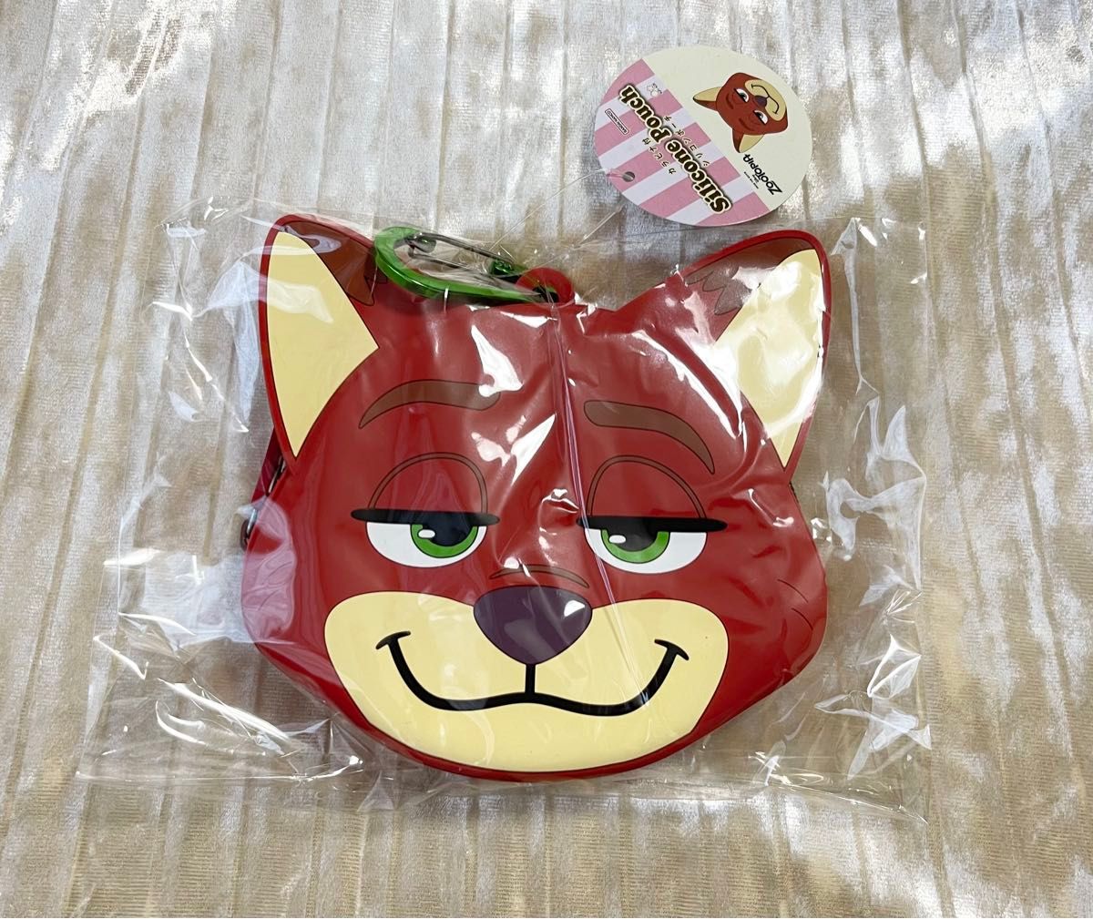 Disney ディズニー ズートピア ニック カラビナ付き シリコン Disney ディズニー ズートピア ニック カラビナ付き シリコン