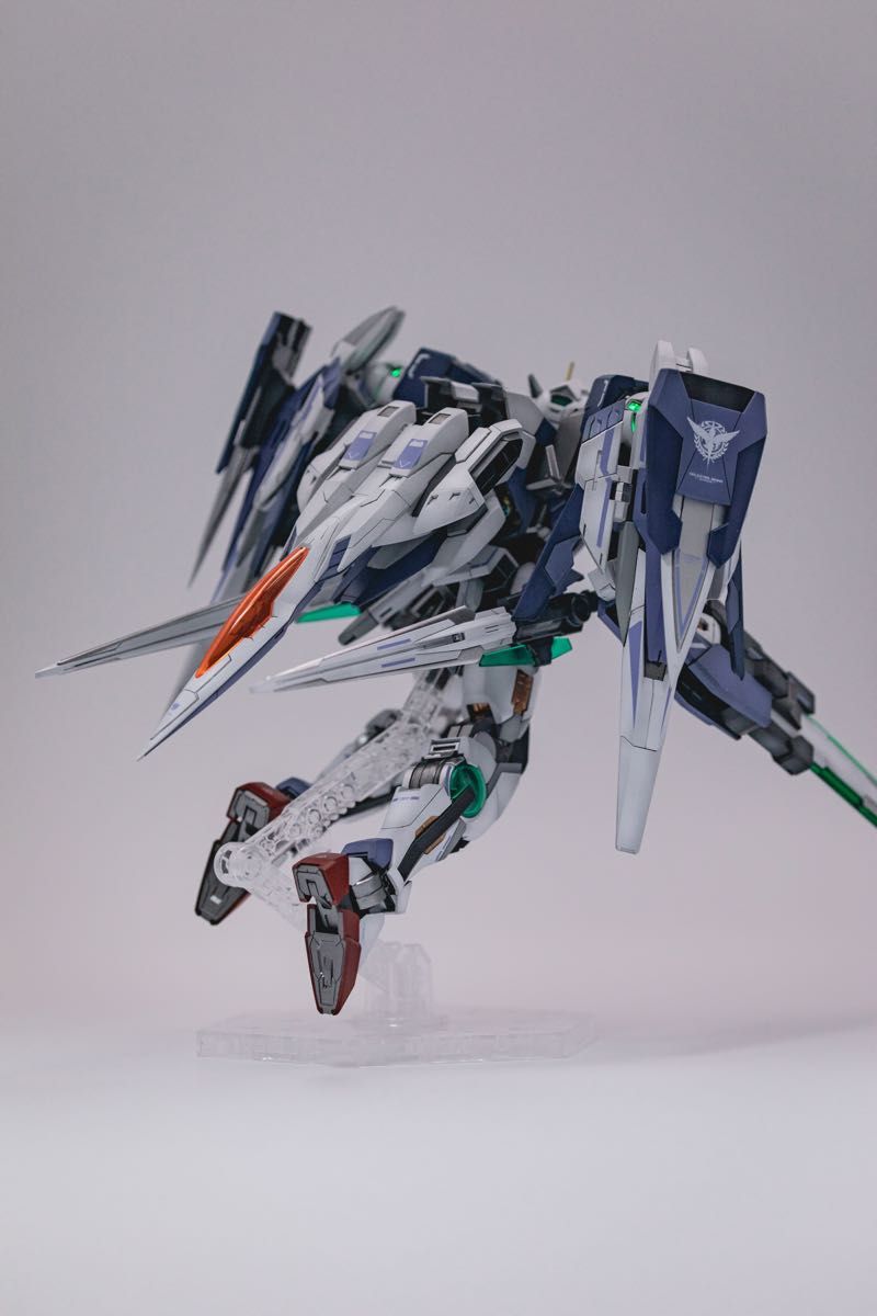 MG ダブルオーライザー 改修全塗装完成品 ガンプラ ガンダム MG ダブルオーライザー 改修全塗装完成品 ガンプラ ガンダム