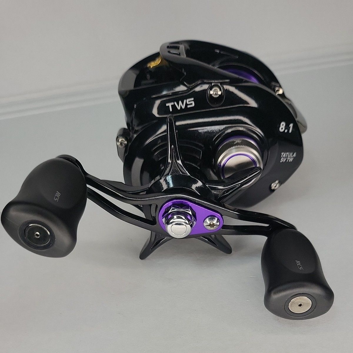 ダイワ タトゥーラ sv tw slpworks DAIWA ベイトリール 8 1 左 ダイワ タトゥーラ sv tw slpworks DAIWA ベイトリール 8 1 左
