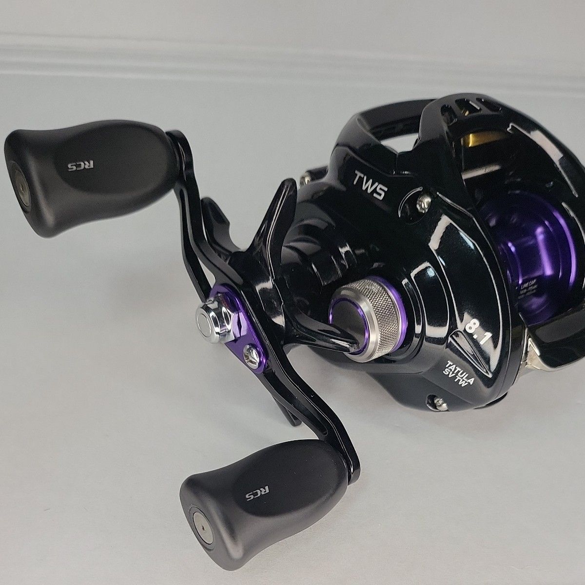 ダイワ タトゥーラ sv tw slpworks DAIWA ベイトリール 8 1 左 ダイワ タトゥーラ sv tw slpworks DAIWA ベイトリール 8 1 左