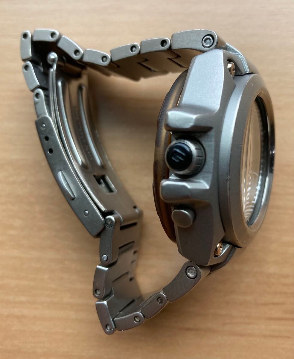 CASIO G-SHOCK MRG-120TZ-3A jazzy Color ジャンク 部品取り CASIO G-SHOCK MRG-120TZ-3A jazzy Color ジャンク 部品取り