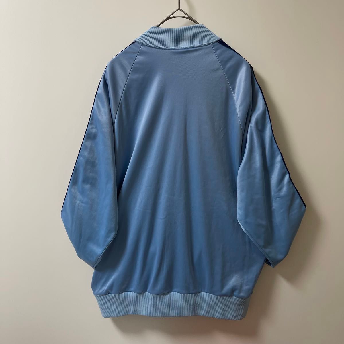 ATP70s】アディダス刺繍トラックジャケット古着ジャージトップ ATP70s】アディダス刺繍トラックジャケット古着ジャージトップ