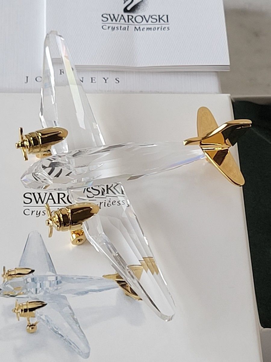 スワロフスキー『飛行機/ゴールド』箱付き SWAROVSKI スワロフスキー『飛行機/ゴールド』箱付き 美品｜Yahoo!フリマ（旧