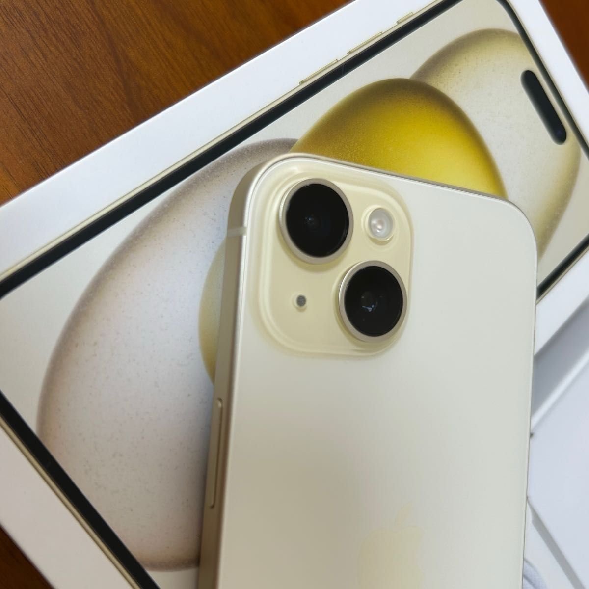 iPhone 15 256GB イエロー yellow オマケ付き Apple SIMフリー iPhone 15 256GB イエロー yellow オマケ付き Apple SIMフリー