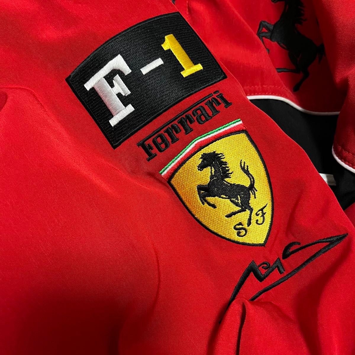 Ferrari フェラーリ F1 レーシング ジャケット ブルゾン Lサイズ Ferrari フェラーリ F1 レーシング ジャケット ブルゾン Lサイズ