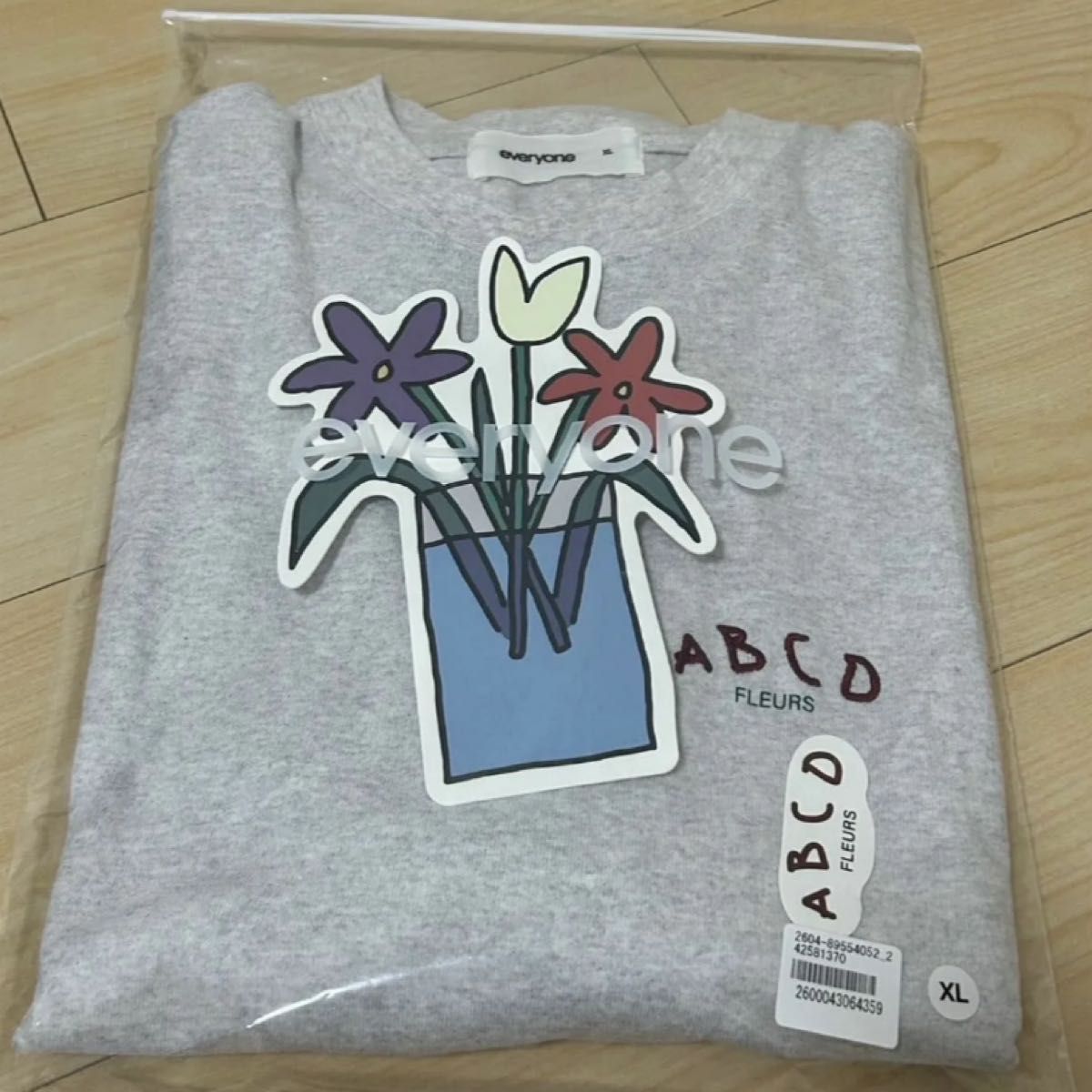 everyone ABCD FLEURS logo Tシャツ とキーホルダー|Yahoo everyone ABCD FLEURS logo Tシャツ とキーホルダー|Yahoo