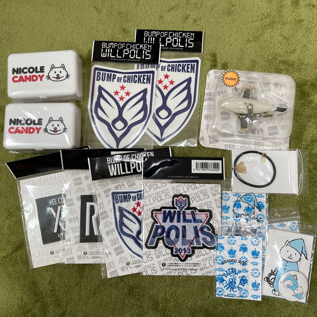 BUMP OF CHICKEN ライブグッズまとめ売り ニコル〜新品〜ほぼ未 BUMP OF CHICKEN ライブグッズまとめ売り ニコル〜新品〜ほぼ未