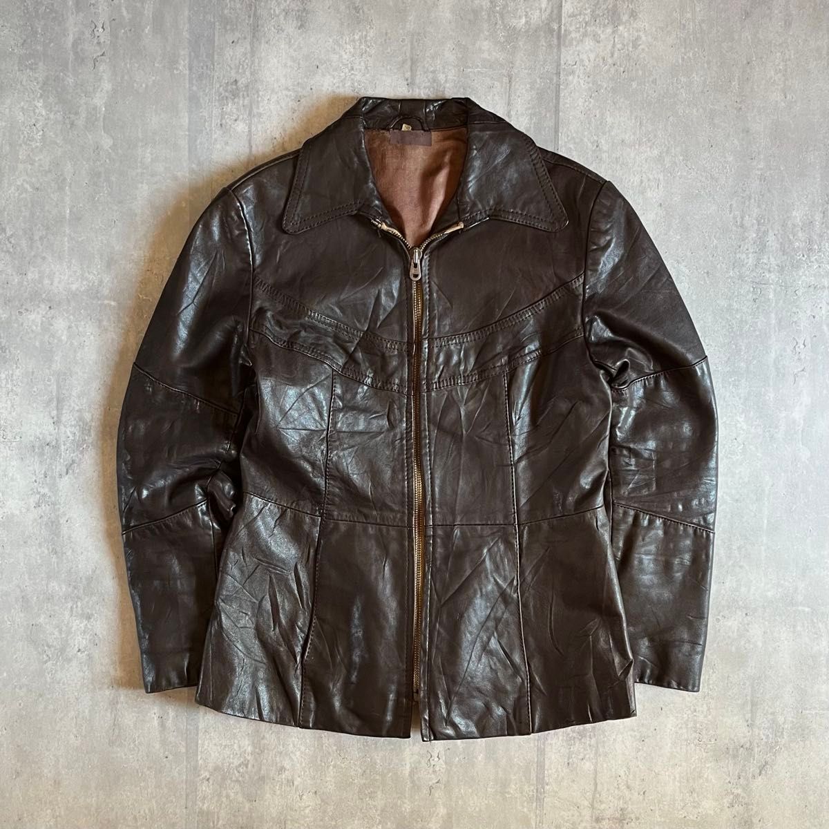 70s vintage】レザージャケット 本革 デカ襟 ヒッピー 古着 70s vintage】レザージャケット 本革 デカ襟 ヒッピー 古着