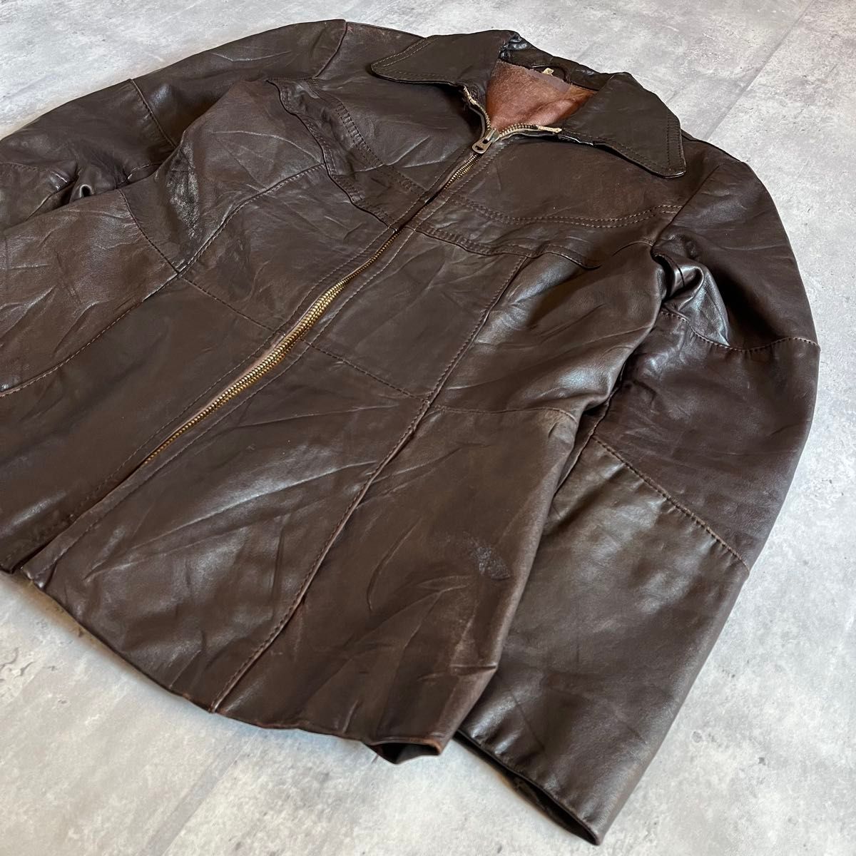 70s vintage】レザージャケット 本革 デカ襟 ヒッピー 古着 70s vintage】レザージャケット 本革 デカ襟 ヒッピー 古着