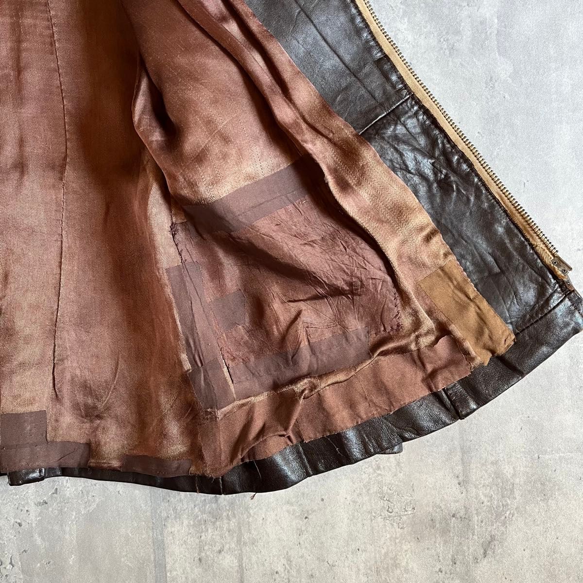 70s vintage】レザージャケット 本革 デカ襟 ヒッピー 古着 70s vintage】レザージャケット 本革 デカ襟 ヒッピー 古着