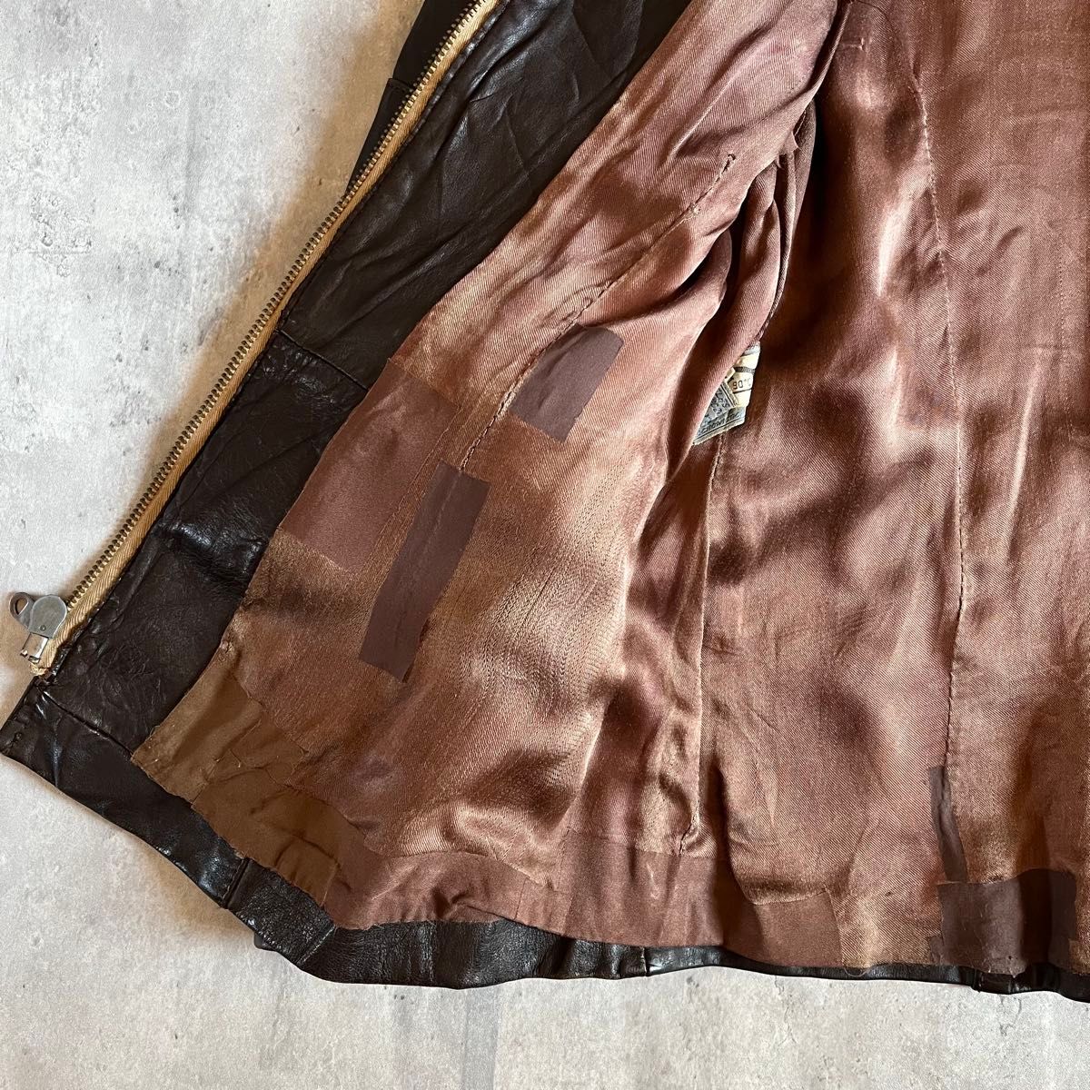 70s vintage】レザージャケット 本革 デカ襟 ヒッピー 古着 70s vintage】レザージャケット 本革 デカ襟 ヒッピー 古着