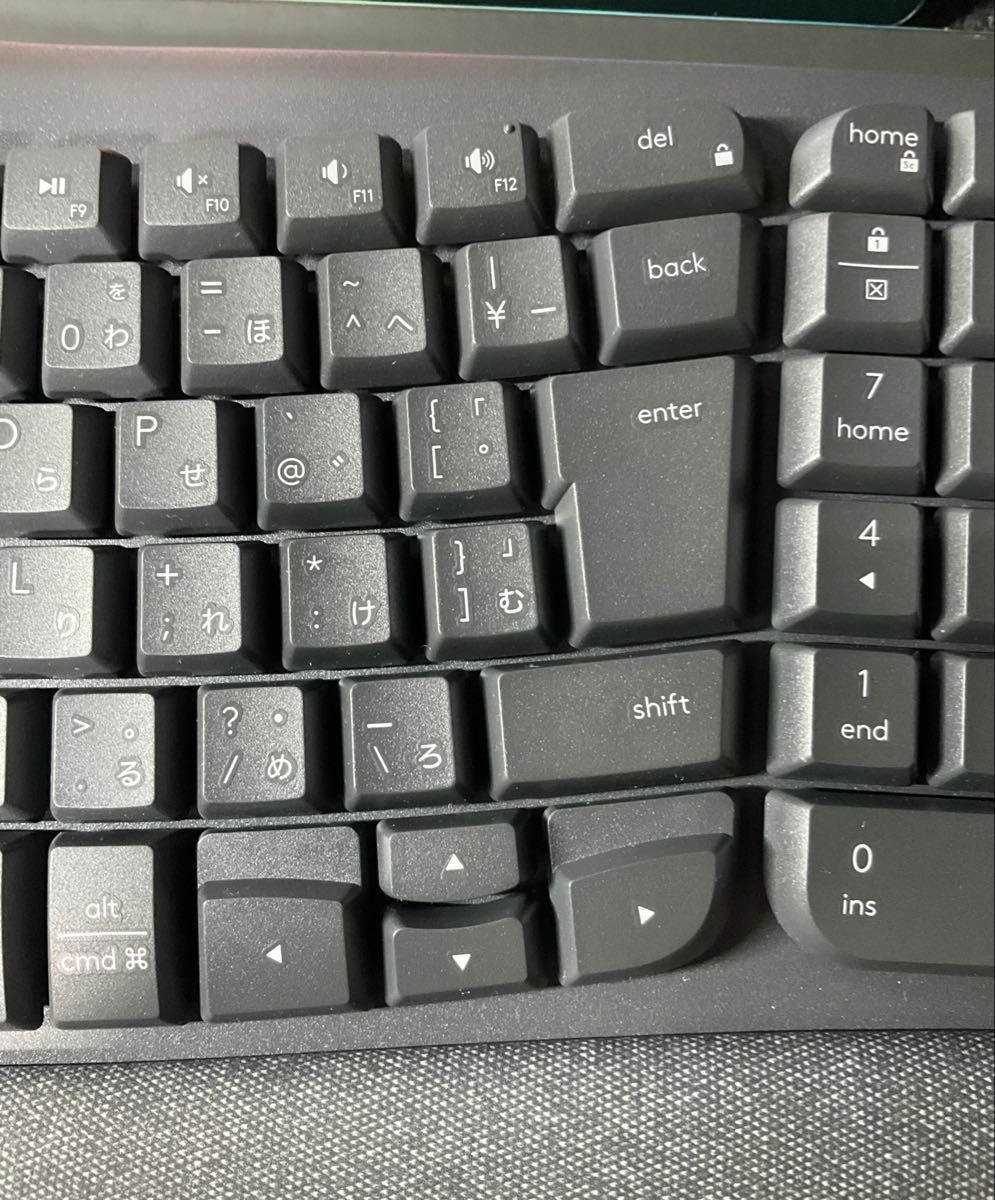 ほぼ未使用 ロジクール WAVE KEYS K820 エルゴノミック ほぼ未使用 ロジクール WAVE KEYS K820 エルゴノミック
