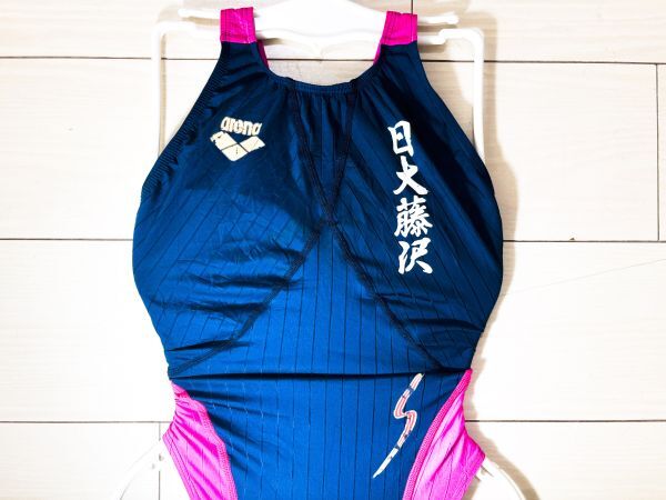 新品未使用 アリーナ ストラッシュ 競泳水着 ハイレグ 当時物 Yahoo!オークション - 6アリーナ女子競泳水着M スパイラルスト