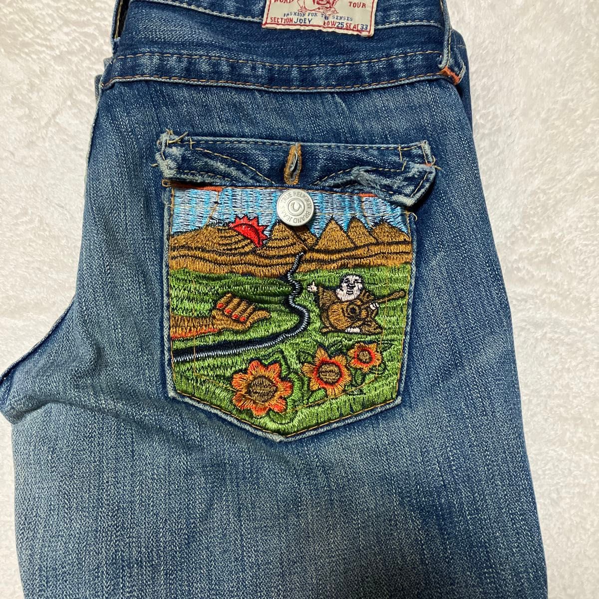 true religion ポケット刺繍 フレアデニムパンツROW25SEAT33 true religion ポケット刺繍 フレアデニムパンツROW25SEAT33