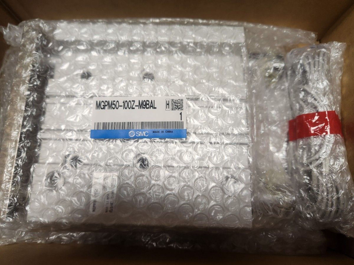 SMC MGPM50-100Z-M9BAL ガイド付薄形シリンダ 1個
