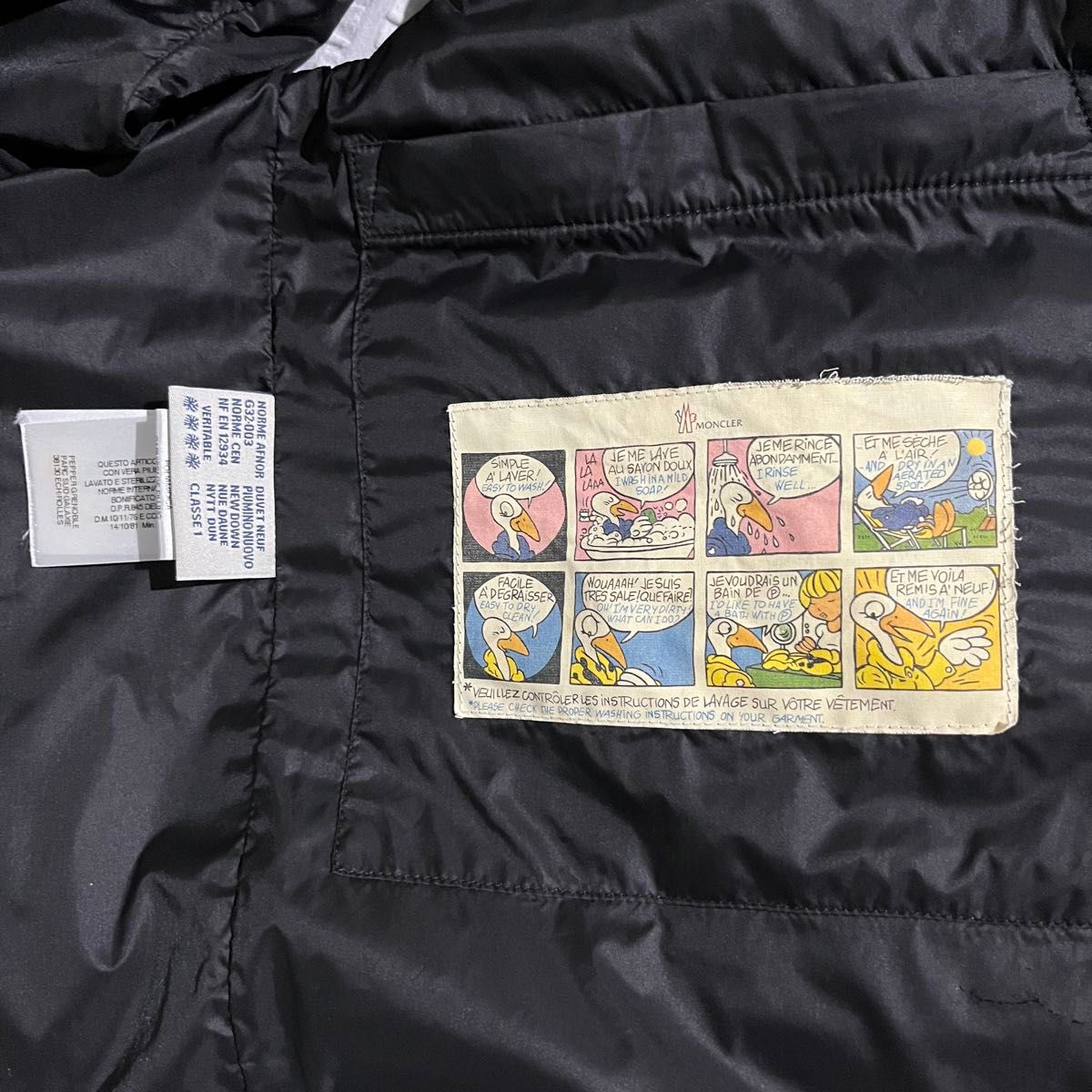モンクレール MONCLER ダウンベスト サイズ1 ブラック 美品 モンクレール MONCLER ダウンベスト サイズ1 ブラック 美品