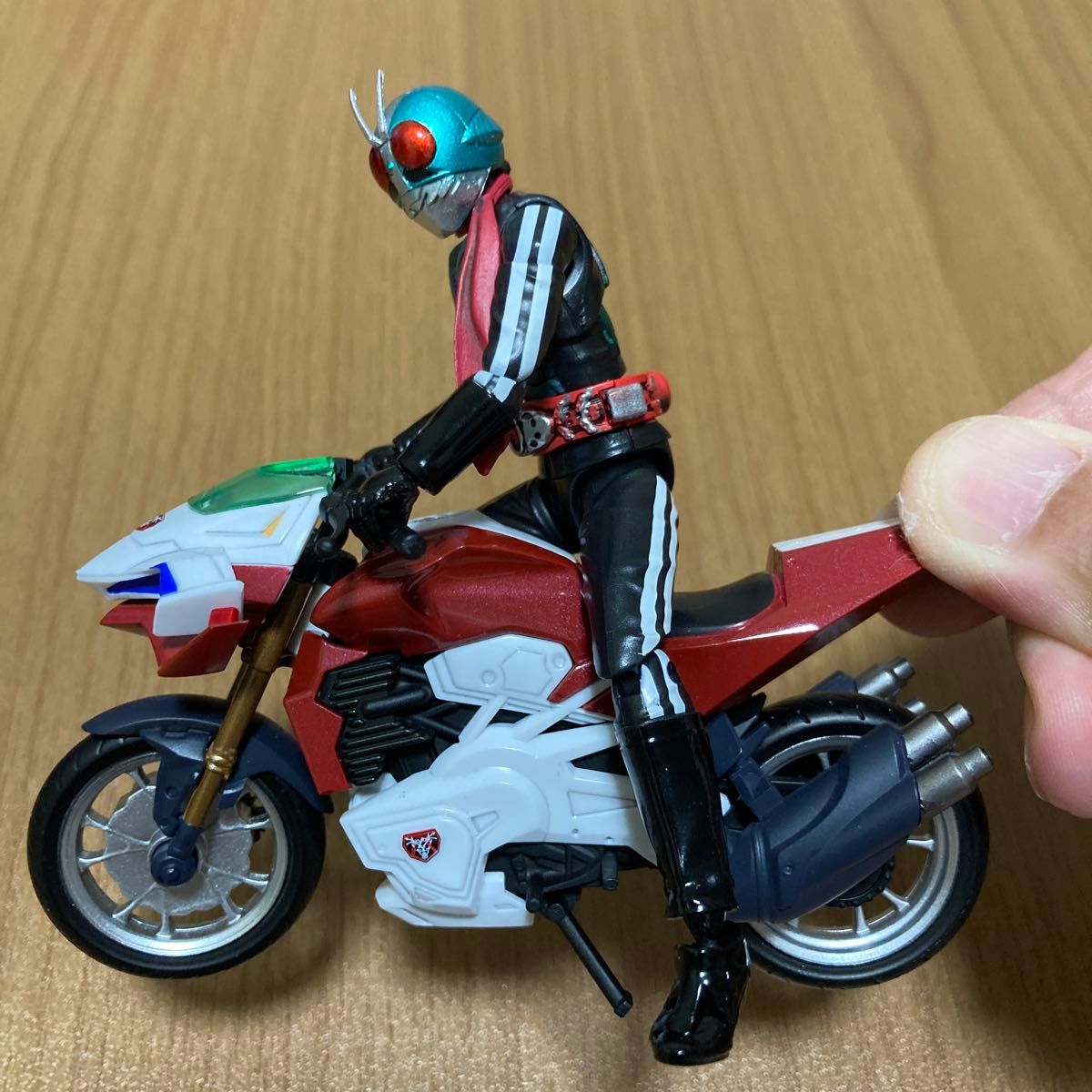 部分塗装品】掌動-XX シン仮面ライダー 仮面ライダー第2+1号 部分塗装品】掌動-XX シン仮面ライダー 仮面ライダー第2+1号