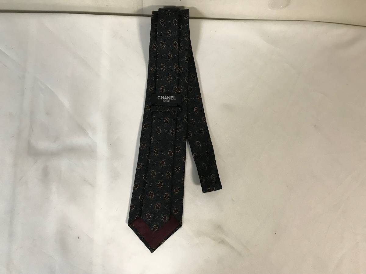 美品本物シャネルCHANELシルクネクタイビジネススーツブラック黒 美品本物シャネルCHANELシルクネクタイビジネススーツブラック黒