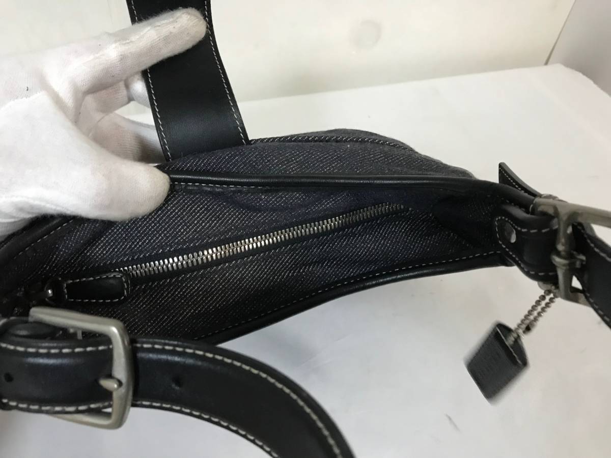 本物コーチCOACH本革レザーデニムキャンバスミニワンショルダーバックポーチハンドクラッチバッグ黒ブラック旅行トラベルレディース