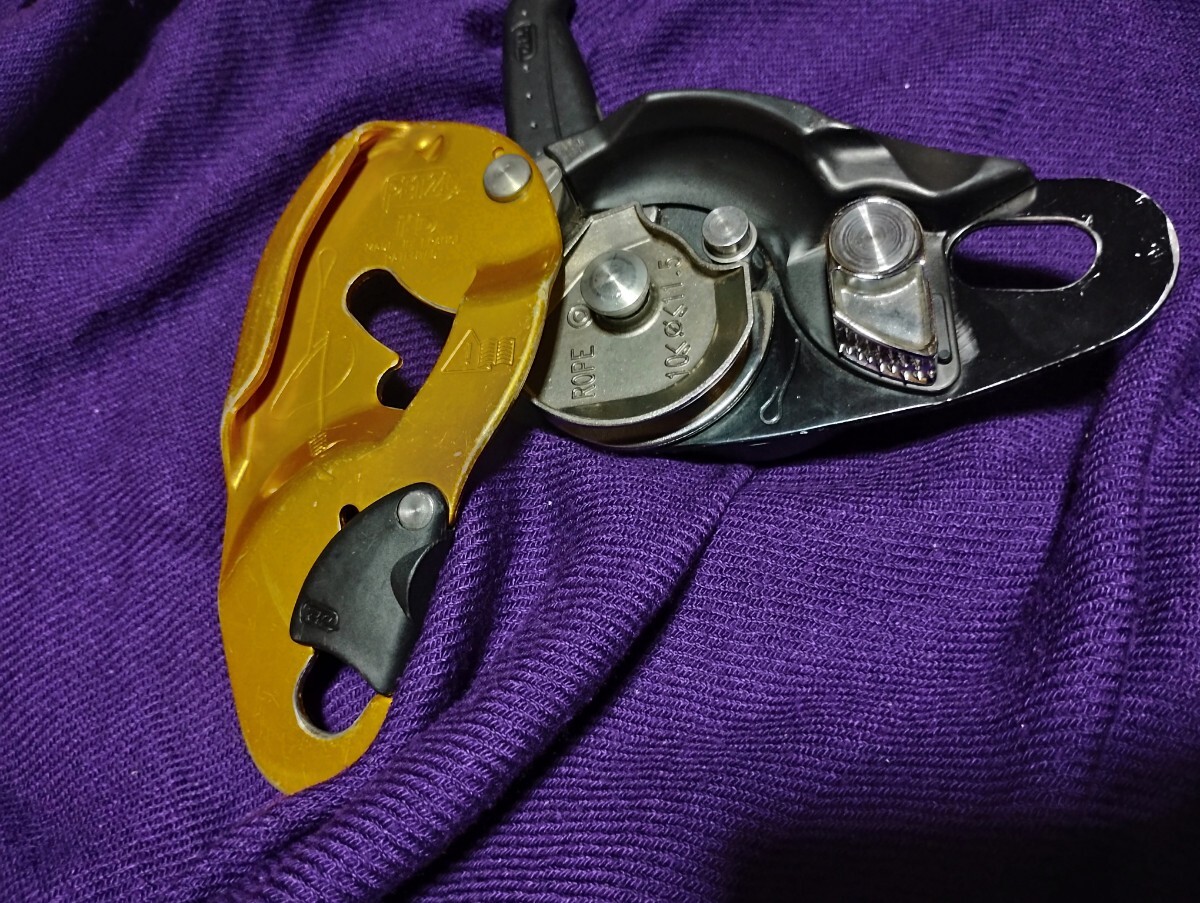 超美品 ペツル アイディ PETZL ロッククライミング I'Ds 超美品 ペツル アイディ PETZL ロッククライミング I'Ds