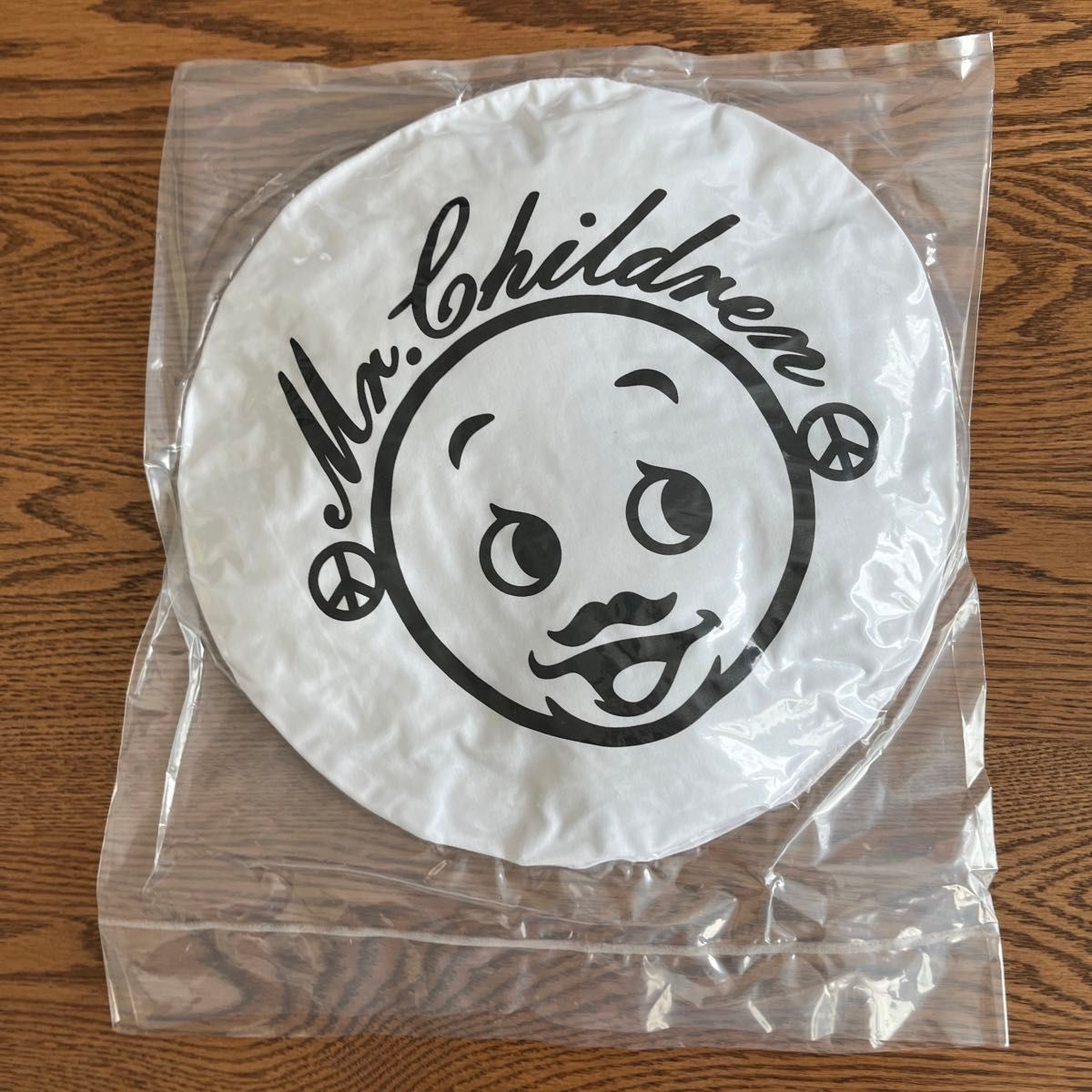 FATHER & MOTHER継続特典 ミスチルくん クッション 新品未開封 FATHER & MOTHER継続特典 ミスチルくん クッション 新品未開封
